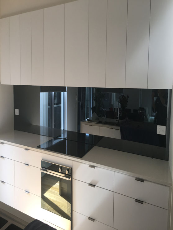 Glass mirror kitchen splashback Sorrento