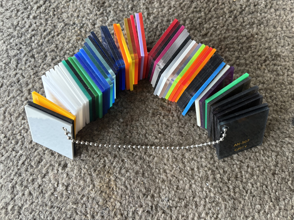 Perspex, Polycarbonate and Acrylic sheet color range for Dromana